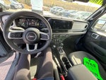 2025 Wrangler Thumbnail 30