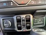 2025 Wrangler Thumbnail 32