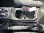 2025 Wrangler Thumbnail 34