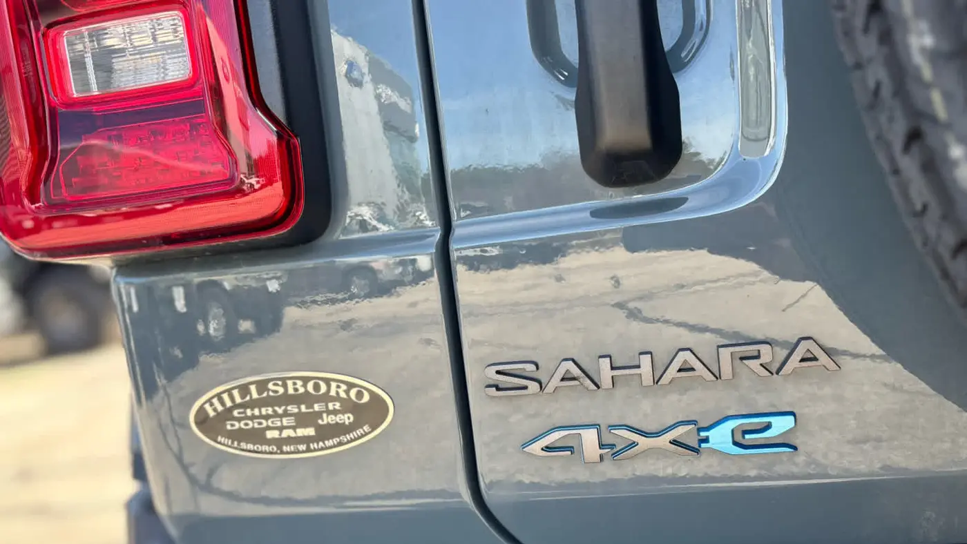 2025 Jeep Wrangler Sahara 4xe