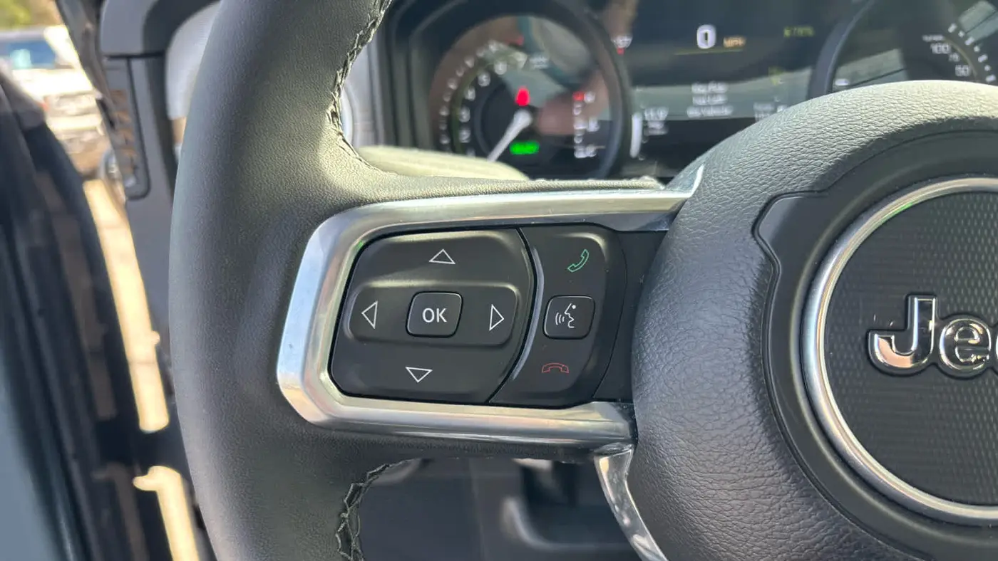 2025 Jeep Wrangler Sahara 4xe