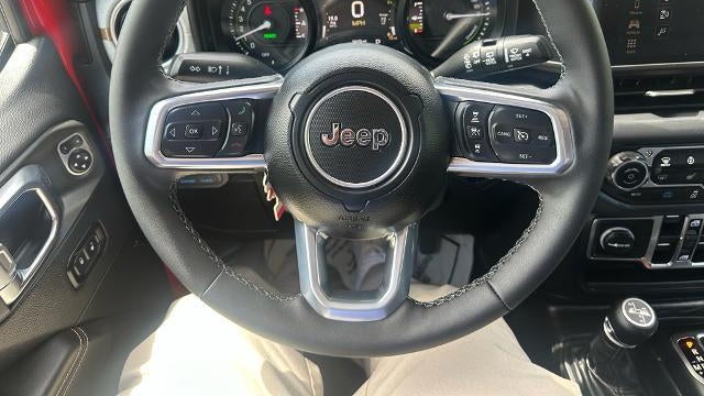2025 Jeep Wrangler Sahara 4xe