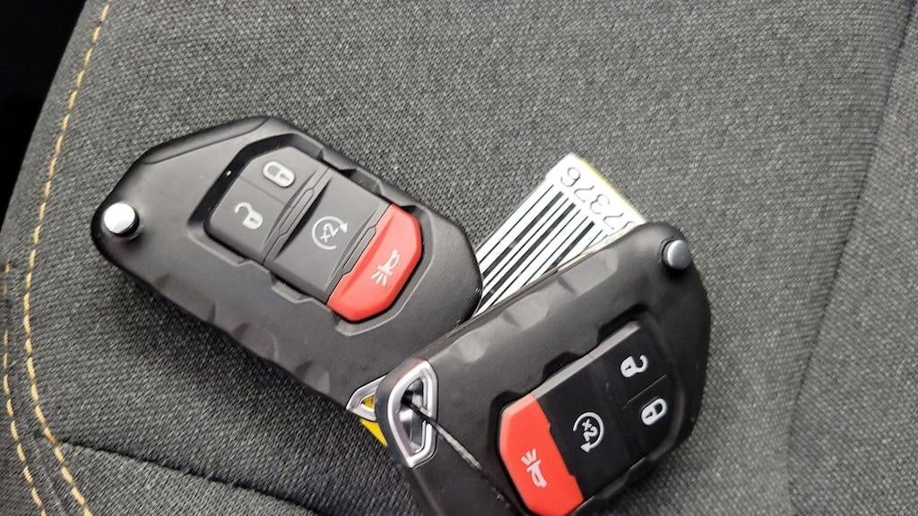 2025 Jeep Wrangler Sahara 4xe