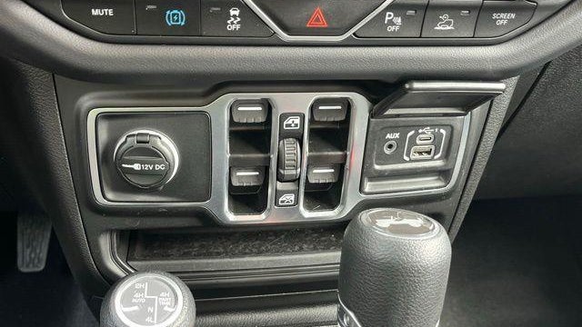 2025 Jeep Wrangler Sahara 4xe