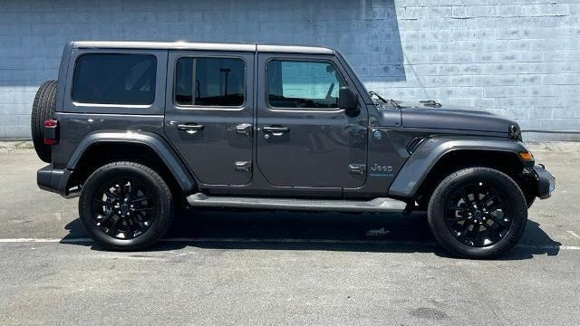 2025 Jeep Wrangler Sahara 4xe