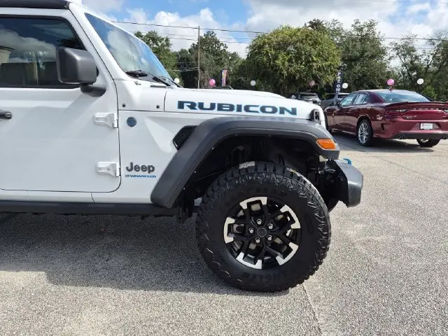 2024 Jeep Wrangler - $25,000