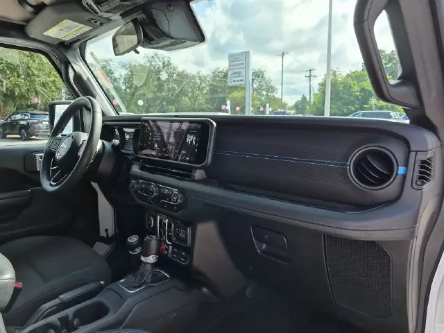 2024 Jeep Wrangler - $25,000