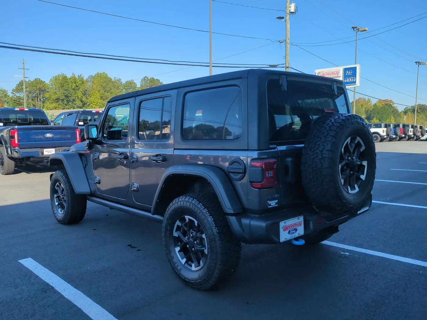 2024 Jeep Wrangler - $30,202