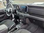 2025 Wrangler Thumbnail 9