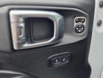 2025 Wrangler Thumbnail 23