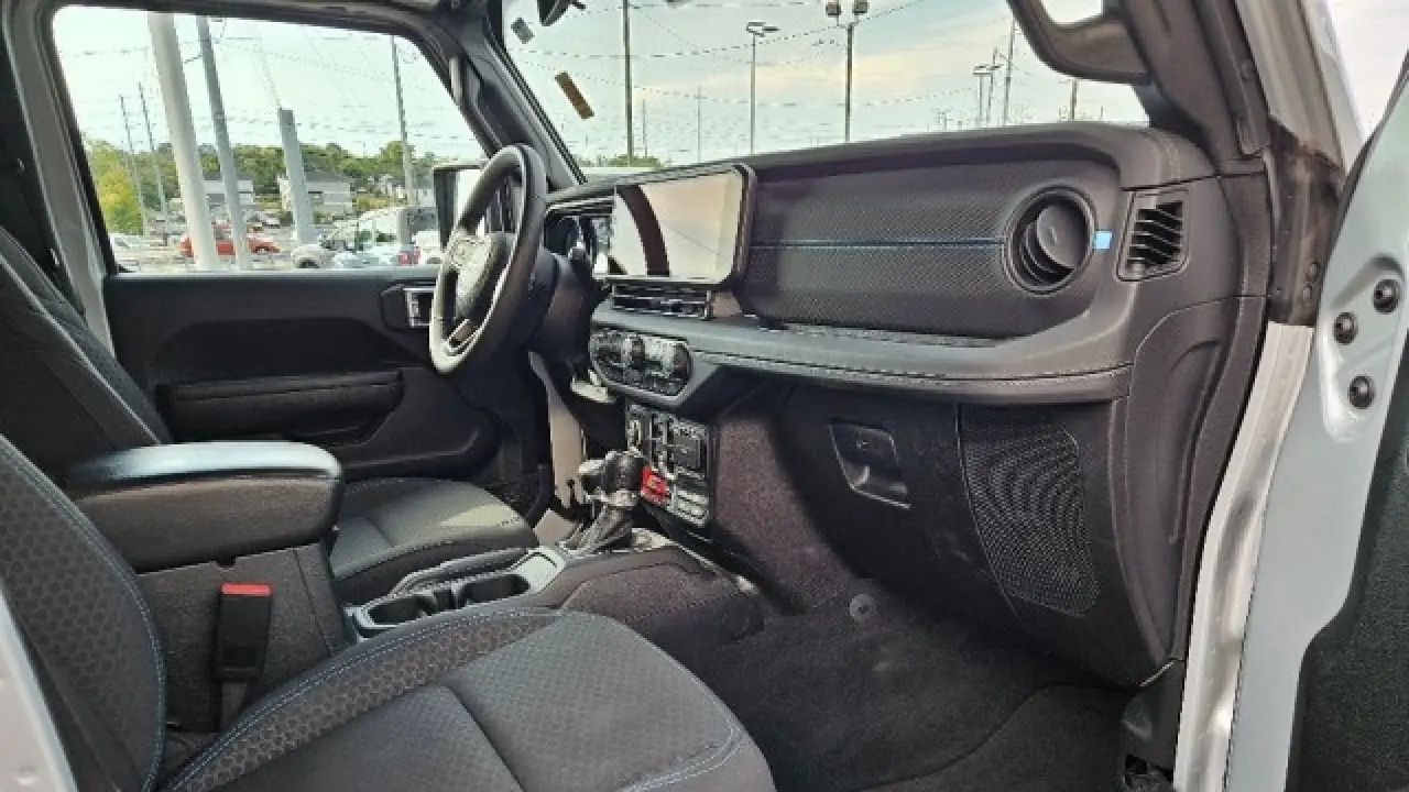 2024 Jeep Wrangler Rubicon 4xe