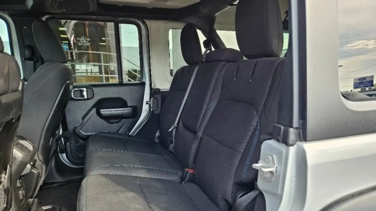 2024 Jeep Wrangler Rubicon 4xe
