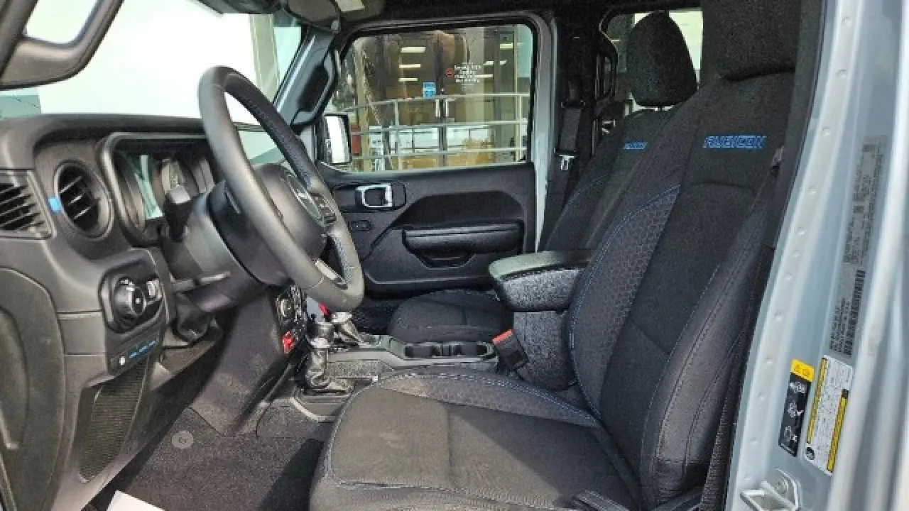 2024 Jeep Wrangler Rubicon 4xe