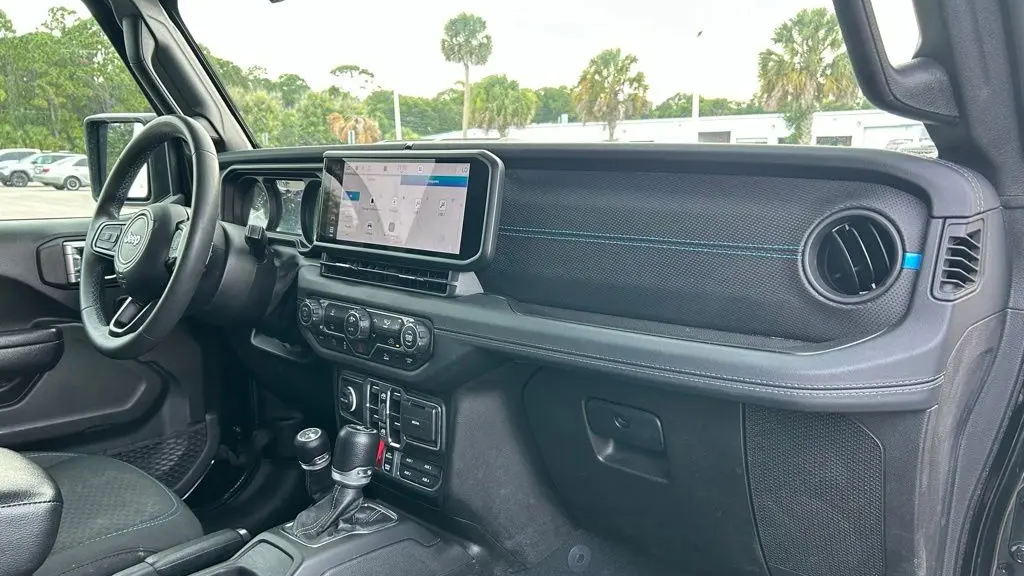 2024 Jeep Wrangler Rubicon 4xe