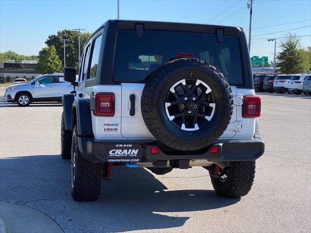 2024 Jeep Wrangler - $30,052