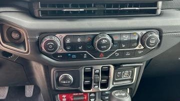 2025 Jeep Wrangler Rubicon 4xe