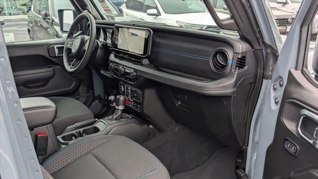 2025 Jeep Wrangler Rubicon 4xe