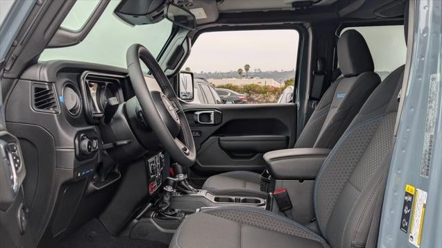 2025 Jeep Wrangler Rubicon 4xe