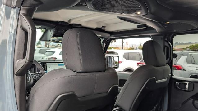 2025 Jeep Wrangler Rubicon 4xe