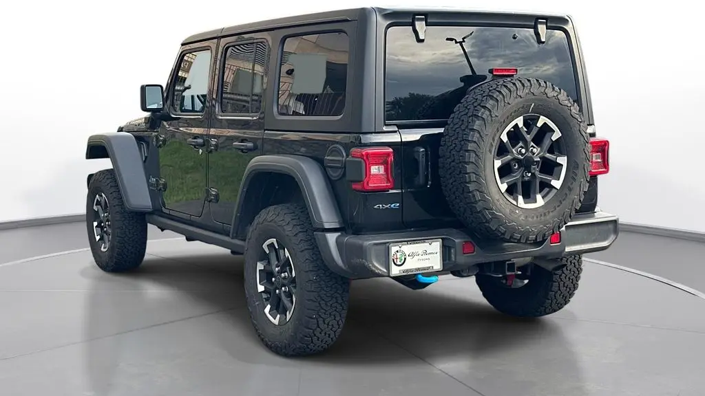 2025 Jeep Wrangler Rubicon 4xe