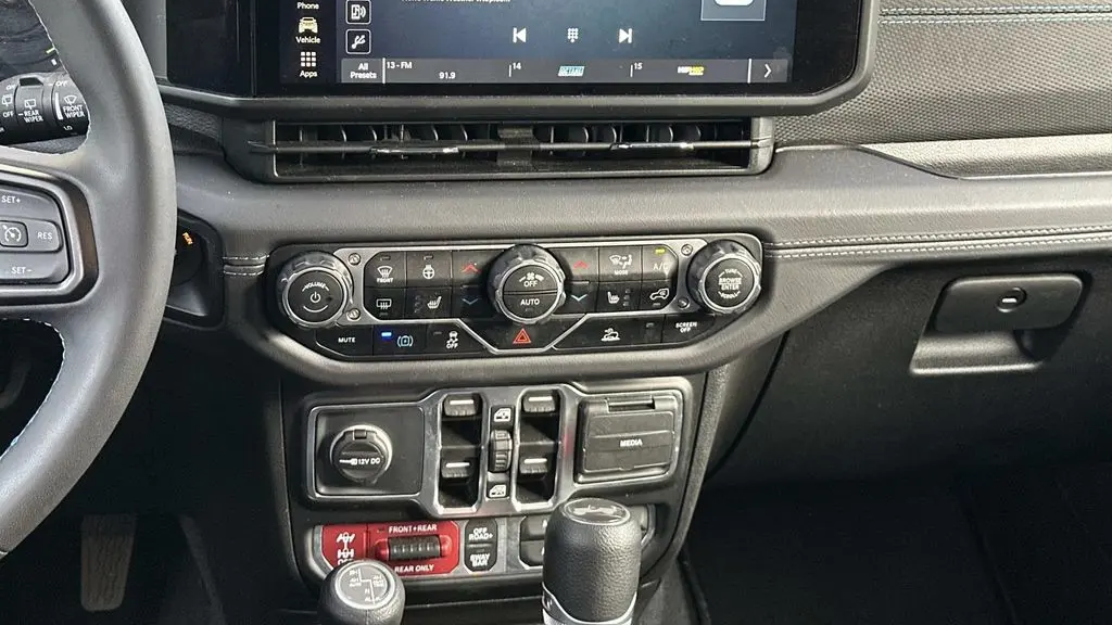 2025 Jeep Wrangler Rubicon 4xe