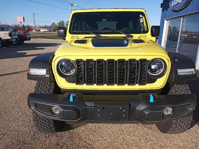 2024 Jeep Wrangler - $35,990