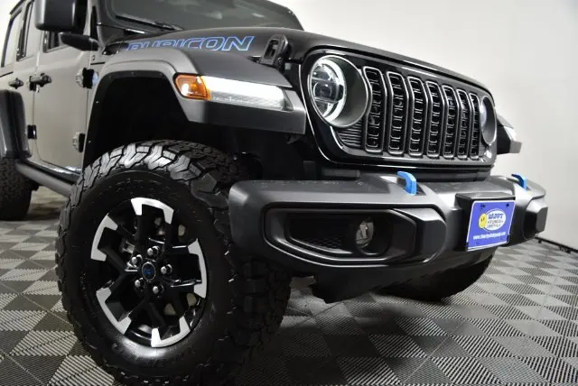 2024 Jeep Wrangler - $30,317