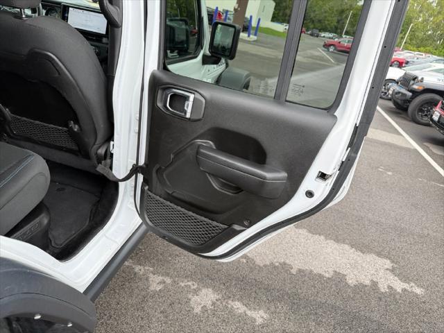 2024 Jeep Wrangler - $27,669
