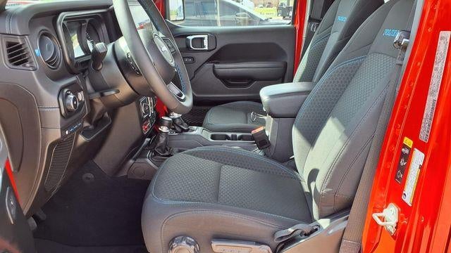 2025 Jeep Wrangler Rubicon 4xe