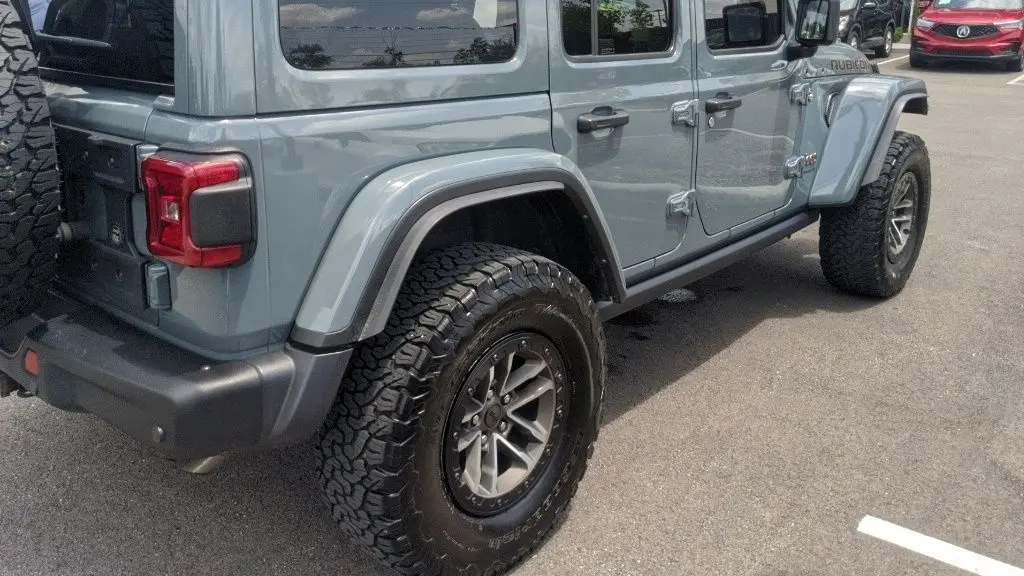 2024 Jeep Wrangler Rubicon 392