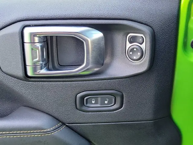 2025 Jeep Wrangler - $77,990
