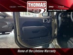 2025 Wrangler Thumbnail 13