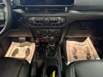 2025 Wrangler Thumbnail 32