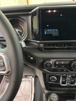 2024 Wrangler Thumbnail 12