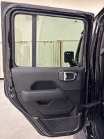 2024 Wrangler Thumbnail 27