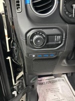 2024 Wrangler Thumbnail 10