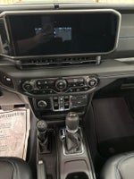 2024 Wrangler Thumbnail 13