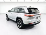 2022 Grand Cherokee Thumbnail 6