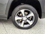 2023 Grand Cherokee Thumbnail 9