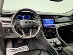 2023 Grand Cherokee Thumbnail 13