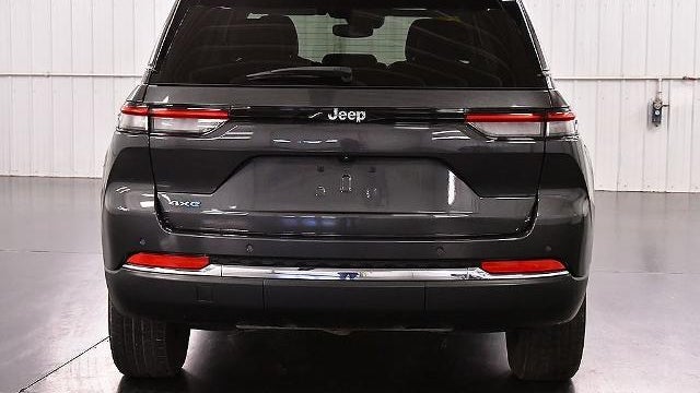 2023 Jeep Grand Cherokee 30th Anniversary 4xe