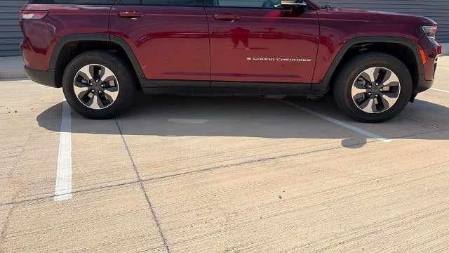 2023 Jeep Grand Cherokee 30th Anniversary 4xe