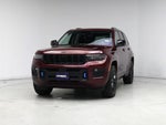 2024 Grand Cherokee Thumbnail 4
