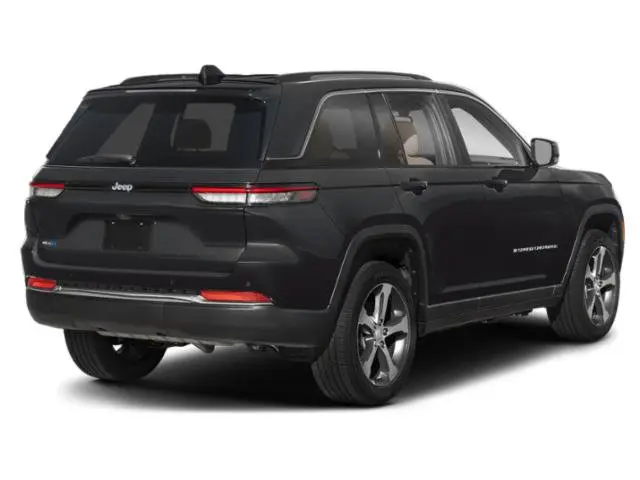 2024 Jeep Grand Cherokee 4xe — photo 1 of 12