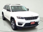 2022 Grand Cherokee Thumbnail 2