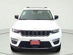 2022 Grand Cherokee Thumbnail 3