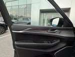 2023 Grand Cherokee Thumbnail 5