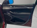 2024 Grand Cherokee Thumbnail 21