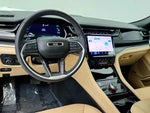 2023 Grand Cherokee Thumbnail 13