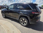 2024 Grand Cherokee Thumbnail 3